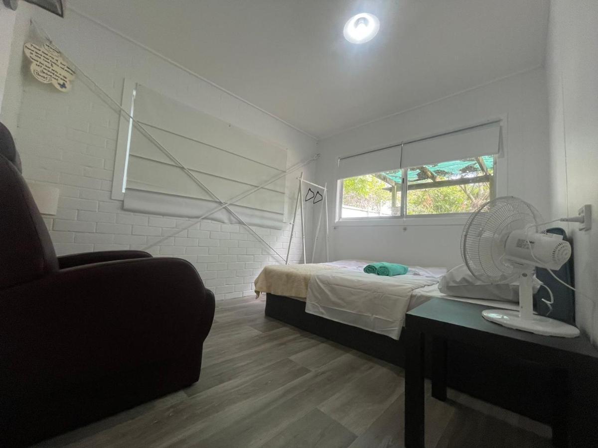 Yny Guest House Waterford Exterior photo